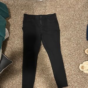 American Eagle high rise jegging. Dream Stretch. Size 16